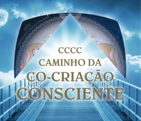Imagem da Mesa Radiónica CCCC®, uma ferramenta quântica para cura profunda e alinhamento espiritual, com pêndulo artesanal em madeira de Oliveira.