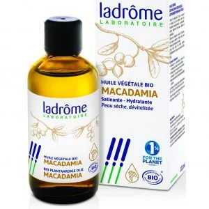 Frasco de Óleo de Macadâmia, ideal para pele seca e irritada.