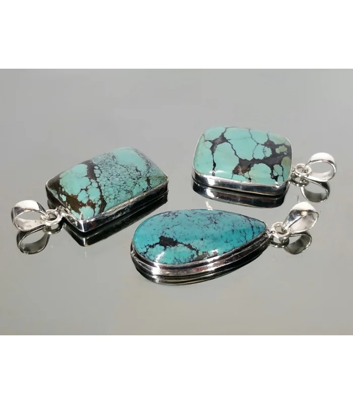 Pendente de Turquesa Verdadeira com Prata – Pedra Curativa e de Proteção