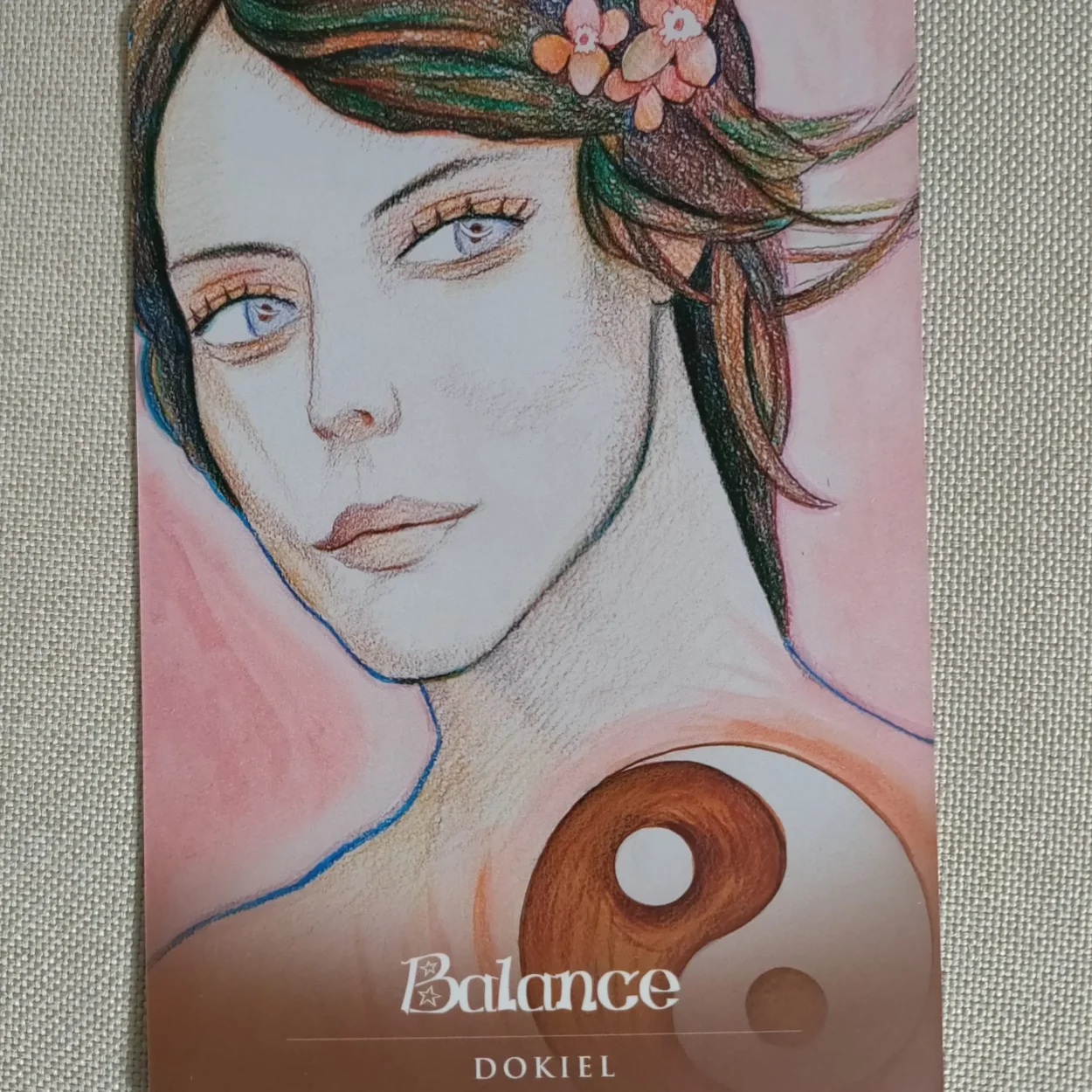 Reflexão sobre o equilíbrio das polaridades e como a aceitação de ambas as forças pode levar à verdade e ao equilíbrio interior, conforme a mensagem do Arcanjo Dokiel.