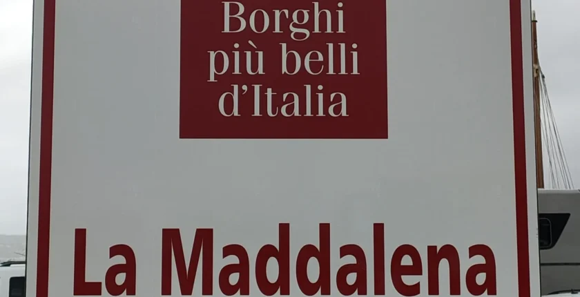 Reflexão sobre a experiência no Arquipélago de La Maddalena, na Costa Esmeralda da Sardenha, e a conexão com a Frequência Esmeralda.