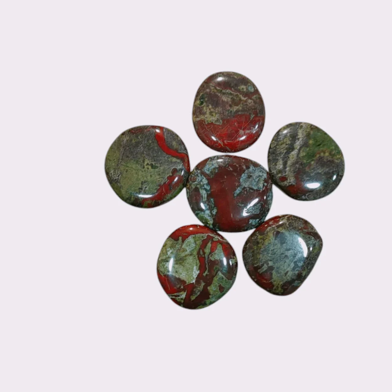 Jaspe Sangue de Dragão – Cristal de Proteção e Energia do Fogo